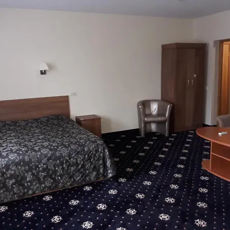 Felicia Hotel 3*
